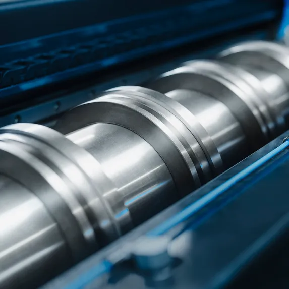 Detailaufnahme der Messerwelle der Slinet S1.0 mit automatischer Messerverstellung.